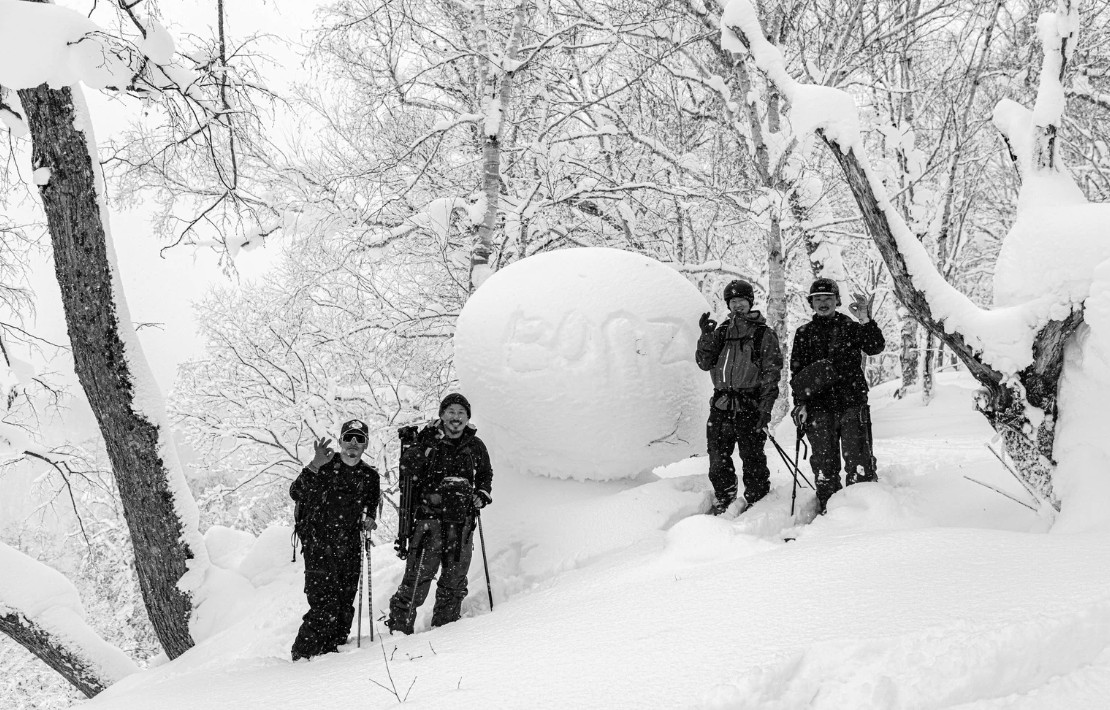 Bonz プロライダー 雪山パウダーアクション Bonz フリーライドスキー 雪山アクション